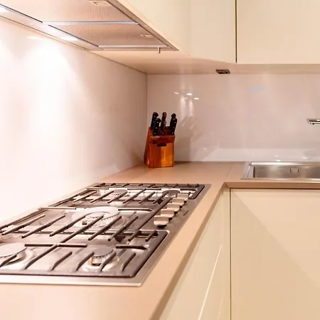 In Centro, 5 Posti Letto: Ca' Cybeles Appartement Turin
