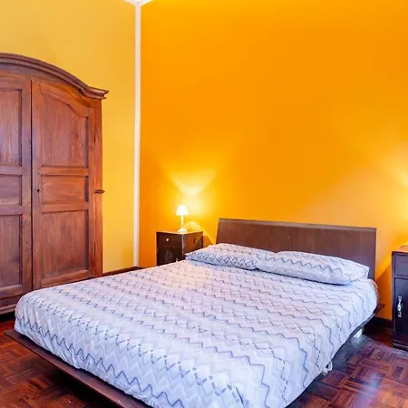 In Centro, 5 Posti Letto: Ca' Cybeles *