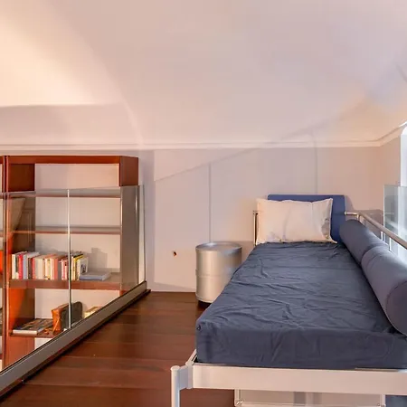 In Centro, 5 Posti Letto: Ca' Cybeles *