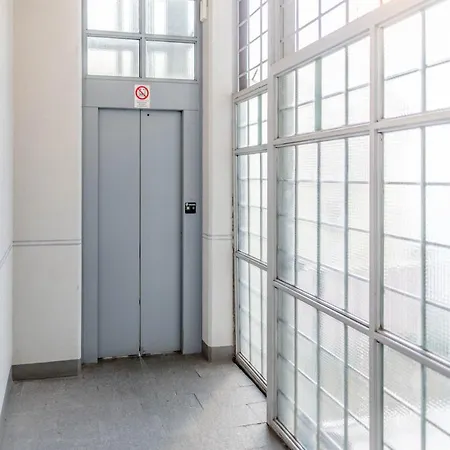 Apartment In Centro, 5 Posti Letto: Ca' Cybeles *