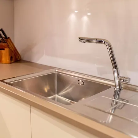 Apartment In Centro, 5 Posti Letto: Ca' Cybeles