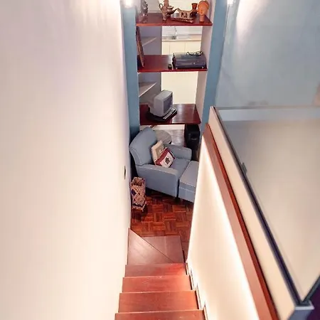Apartment In Centro, 5 Posti Letto: Ca' Cybeles *